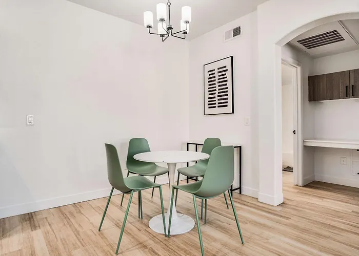 Boulevard Luxe 1br By Stadium Pool Parking Gym 07 Apartament *