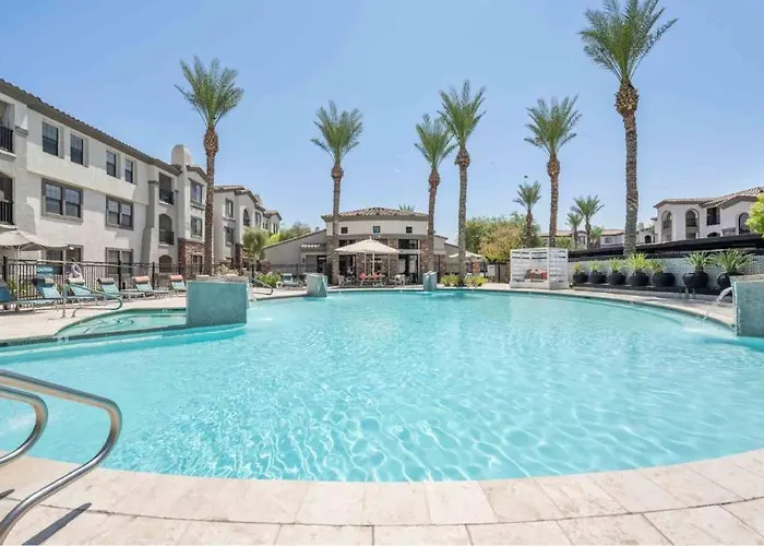 Boulevard Luxe 1br By Stadium Pool Parking Gym 07