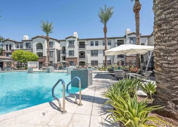 Boulevard Luxe 1br By Stadium Pool Parking Gym 07 Apartament Glendale